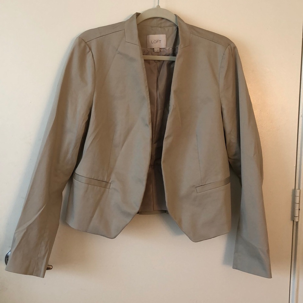 Ann Taylor LOFT Tan Blazer